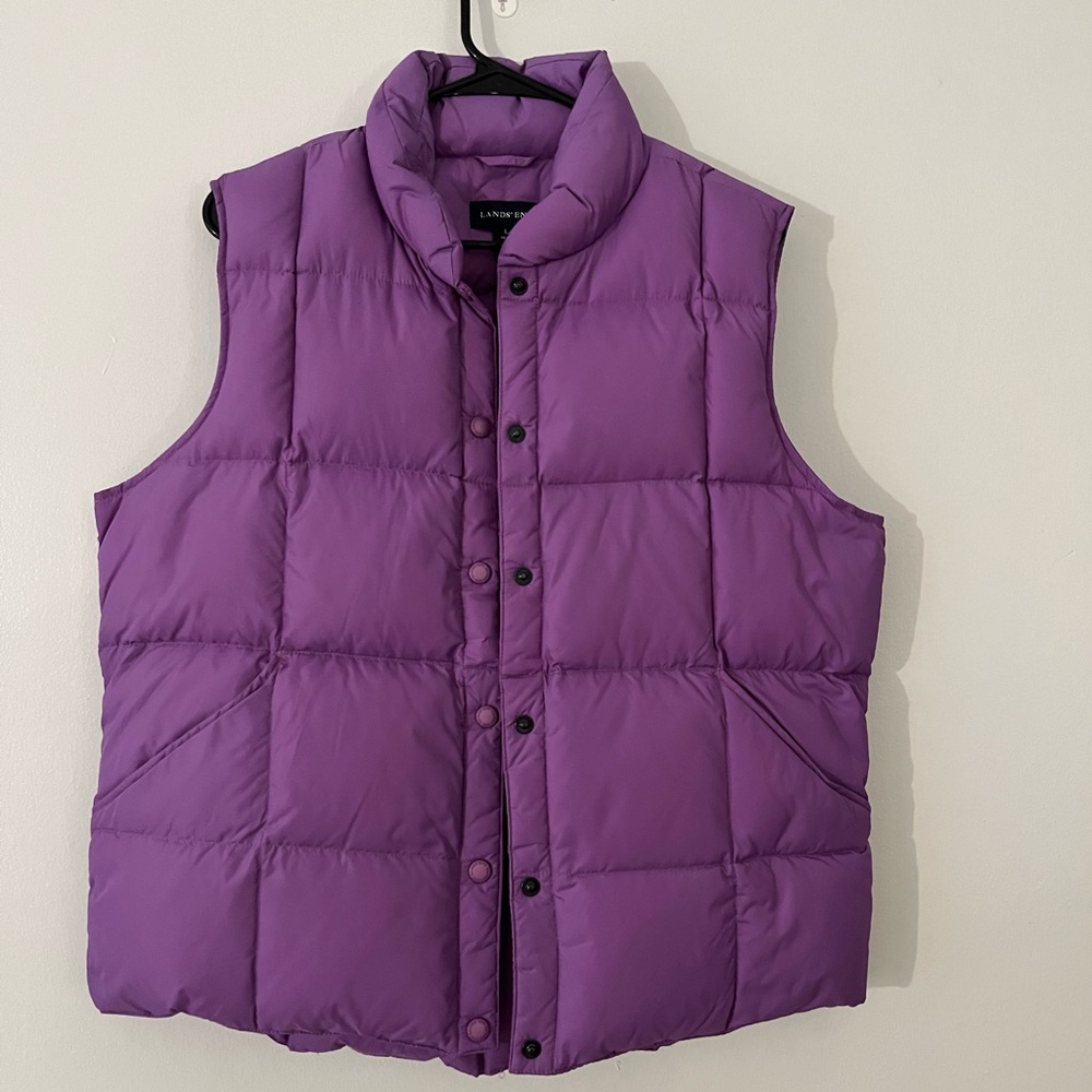 Lands End puffer vest never worn.